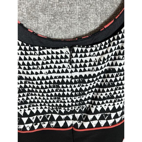 Catherines Midi Dress Womens Size‎ 2X Black White Geometric Stretch Sleeveless - Picture 4 of 6